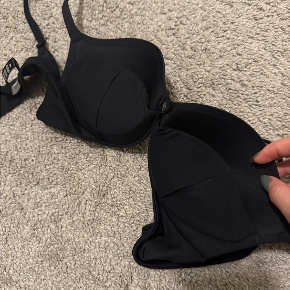 Skims customfit pushup bra - Picture 4 of 5